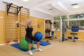 Holiday Beach Budapest Wellness & Conference Hotel
