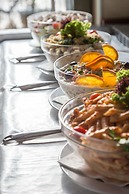 Holiday Beach Budapest Wellness & Conference Hotel