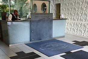 Holiday Beach Budapest Wellness & Conference Hotel