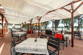 Holiday Beach Budapest Wellness & Conference Hotel