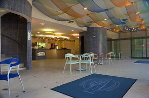 Holiday Beach Budapest Wellness & Conference Hotel