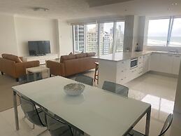 Hi Surf Beachfront Resort Apartments