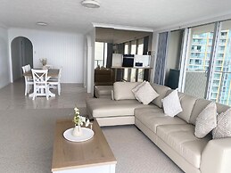 Hi Surf Beachfront Resort Apartments