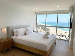 Hi Surf Beachfront Resort Apartments