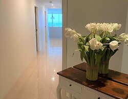 Hi Surf Beachfront Resort Apartments