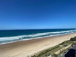 Hi Surf Beachfront Resort Apartments