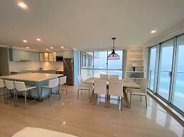 Hi Surf Beachfront Resort Apartments