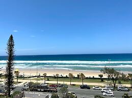 Hi Surf Beachfront Resort Apartments