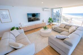 Hi Surf Beachfront Resort Apartments