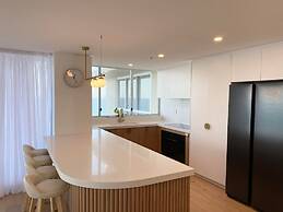 Hi Surf Beachfront Resort Apartments