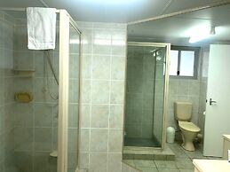 Hi Surf Beachfront Resort Apartments