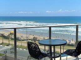 Hi Surf Beachfront Resort Apartments