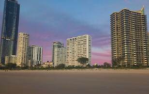 Hi Surf Beachfront Resort Apartments