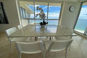 Hi Surf Beachfront Resort Apartments