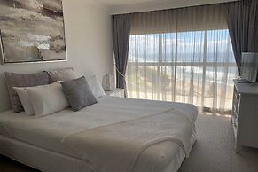 Hi Surf Beachfront Resort Apartments