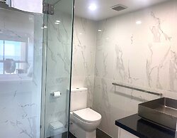 Hi Surf Beachfront Resort Apartments