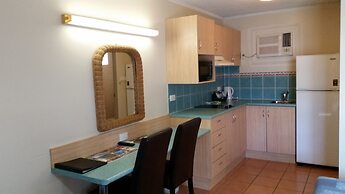 Cairns Gateway Resort