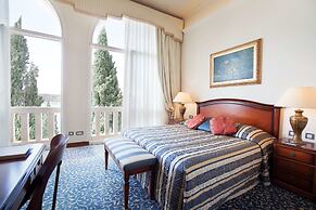 Grand Villa Argentina