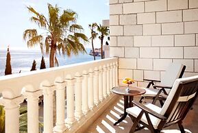 Grand Villa Argentina