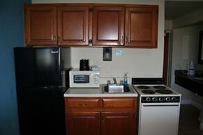 Driftwood Beach Motel