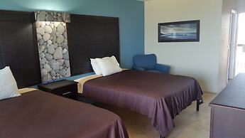 Driftwood Beach Motel