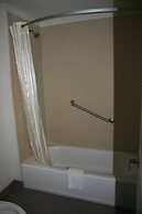 Driftwood Beach Motel