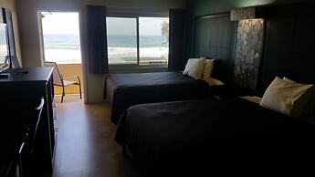 Driftwood Beach Motel