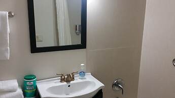 Driftwood Beach Motel