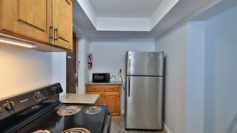 Driftwood Beach Motel