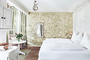 Relais & Chateaux Hotel Castel Fragsburg