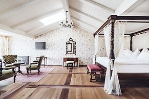 Relais & Chateaux Hotel Castel Fragsburg