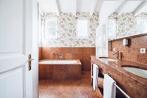 Relais & Chateaux Hotel Castel Fragsburg
