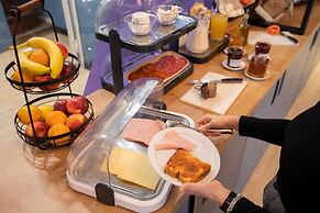Font Andorra Hostel by Nexta