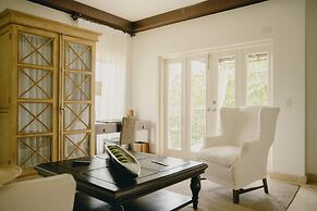 Casa Colonial Beach & Spa