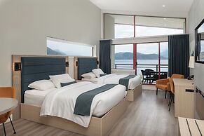 Harrison Beach Hotel