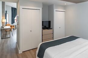 Harrison Beach Hotel