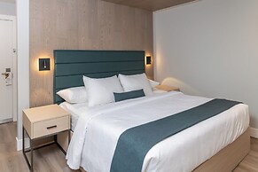 Harrison Beach Hotel