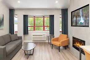 Harrison Beach Hotel