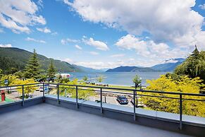 Harrison Beach Hotel