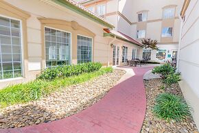 La Quinta Inn & Suites by Wyndham Bentonville