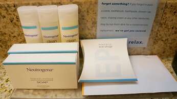 Hampton Inn & Suites Kingman