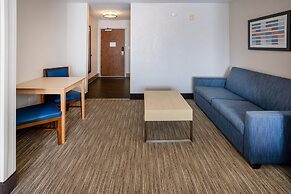 Holiday Inn Express Hotel & Suites Salisbury - Delmar by IHG