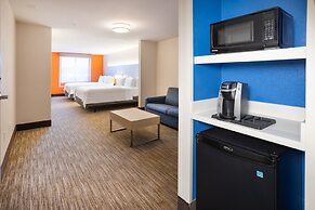 Holiday Inn Express Hotel & Suites Salisbury - Delmar by IHG