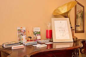 Centurion Golf Suites Boca Walk