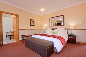 Centurion Golf Suites Boca Walk