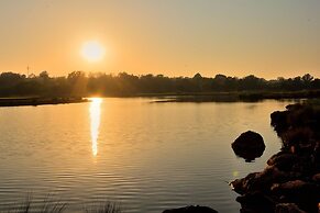 Centurion Golf Suites Boca Walk