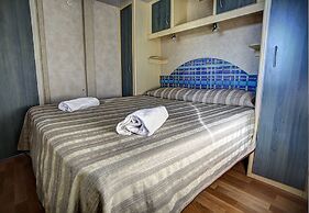 Flaminio Village Bungalow Park - Campground