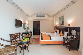 King Tut Aqua Park Beach Resort