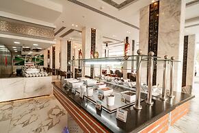 King Tut Aqua Park Beach Resort