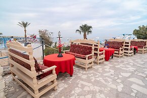 King Tut Aqua Park Beach Resort